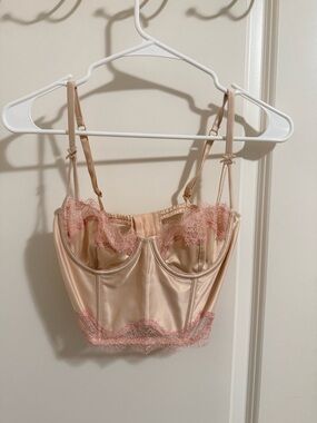 Victoria's Secret Satin Lace Bustier Crop Top in Blush/Tan
